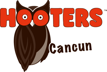 Hooters Cancún