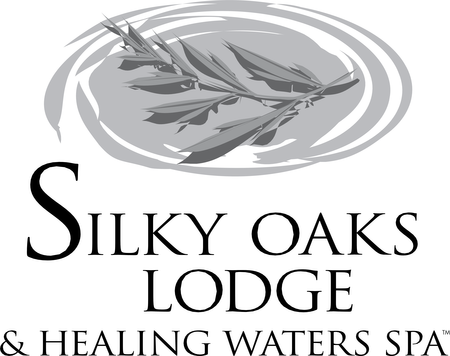 Silky Oaks Lodge