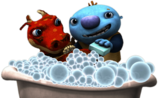 Wally Giving Borglelorp A Bath